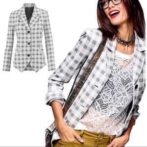 CAbi Women's Black and White Checkered Blazer